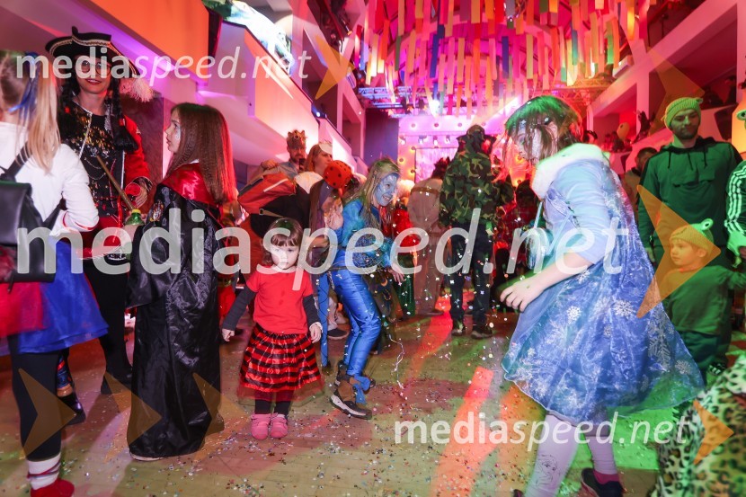 Pustovanje v Festivalni dvorani 2024