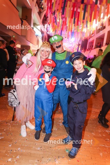 Pustovanje v Festivalni dvorani 2024