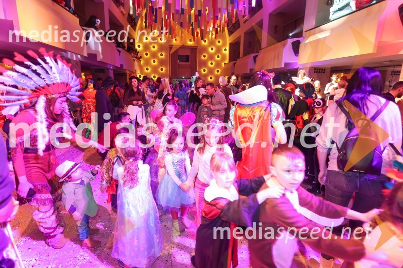 Pustovanje v Festivalni dvorani 2024