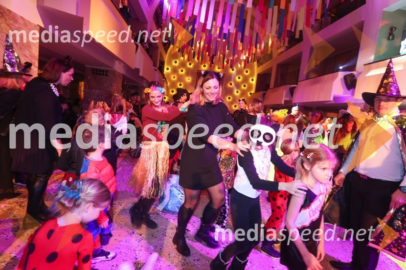 Pustovanje v Festivalni dvorani 2024