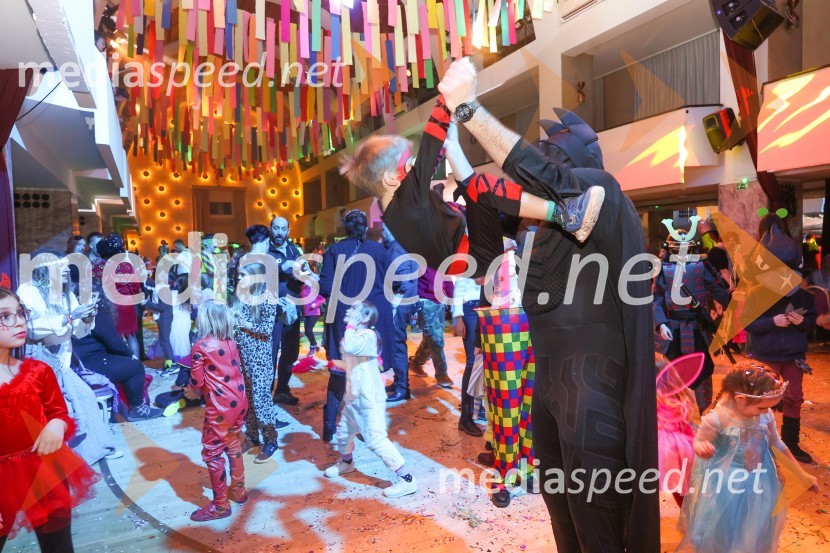 Pustovanje v Festivalni dvorani 2024