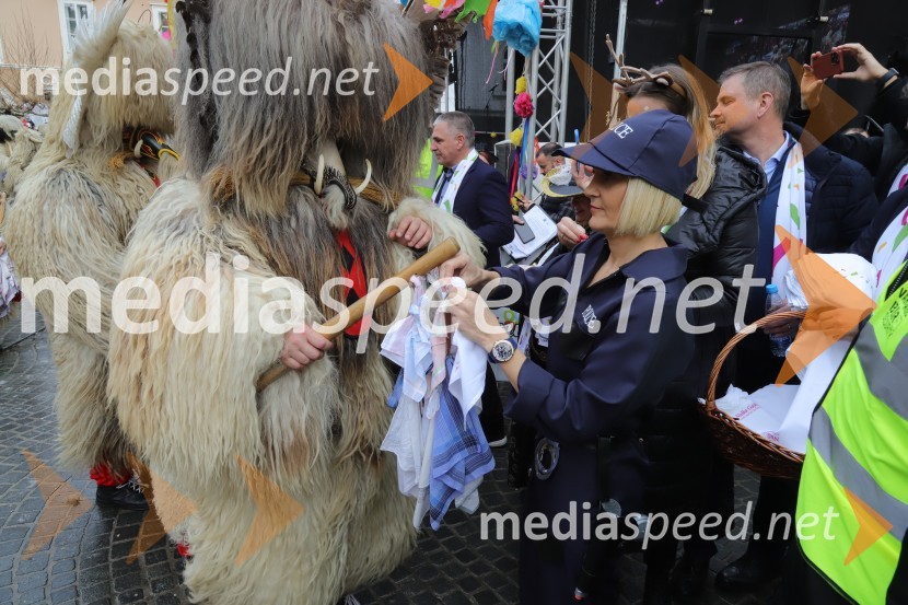  Nuška Gajšek, županja, Mestna občina Ptuj64. Mednarodna karnevalska povorka