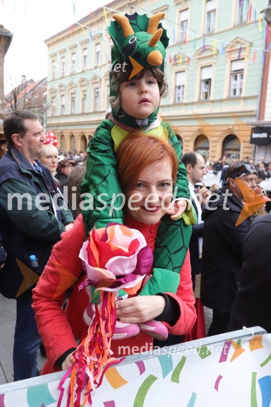 dr. Asta Vrečko, ministrica za kulturo64. Mednarodna karnevalska povorka