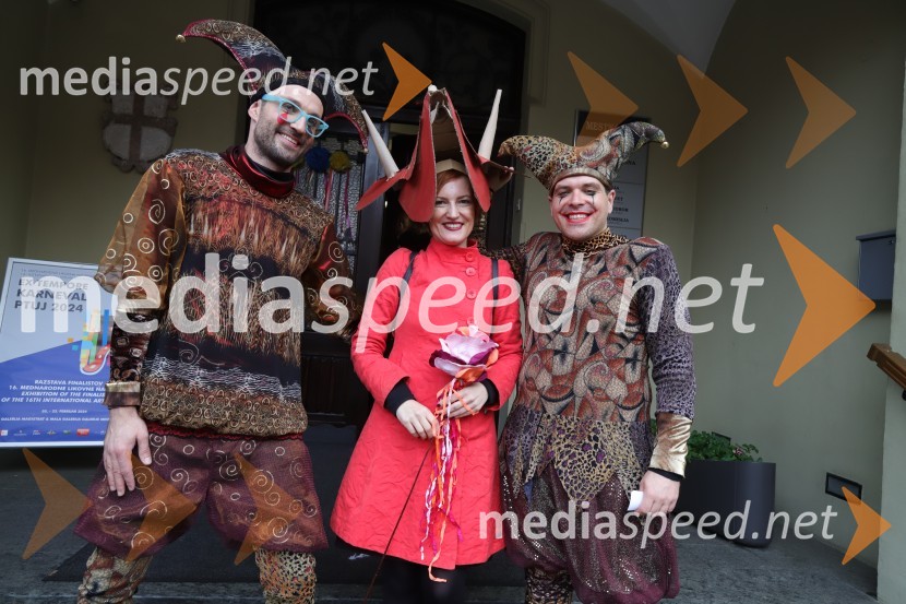  ... ; dr. Asta Vrečko, ministrica za kulturo;  ... 64. Mednarodna karnevalska povorka