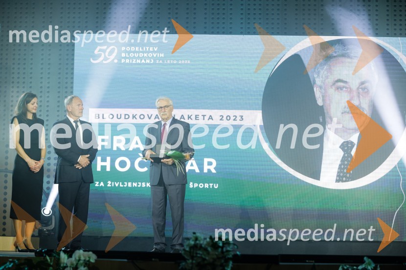  Petra Tramte,  vodja, Sektor za razvoj in programe športa;  Viktor Grošelj, predsednik Odbora za podeljevanje Bloudkovih priznanj;  Franc Hočevar, predsednik RC LjubljanaBloudkovi nagrajenci 2023