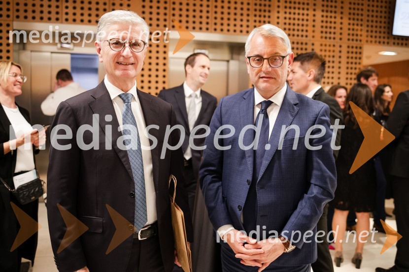  Franjo Bobinac, podpredsednik in generalni direktor za globalni marketing, Hisense International., predsednik Rokometne zveze Slovenije;  Matjaž Han, minister za gospodarstvo, turizem in športBloudkovi nagrajenci 2023