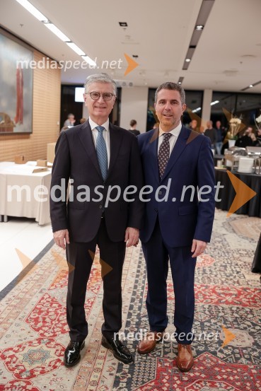  Franjo Bobinac, podpredsednik in generalni direktor za globalni marketing, Hisense International., predsednik Rokometne zveze Slovenije;  Tomaž Jontes, generalni sekretar, Olimpijski komite SlovenijeBloudkovi nagrajenci 2023