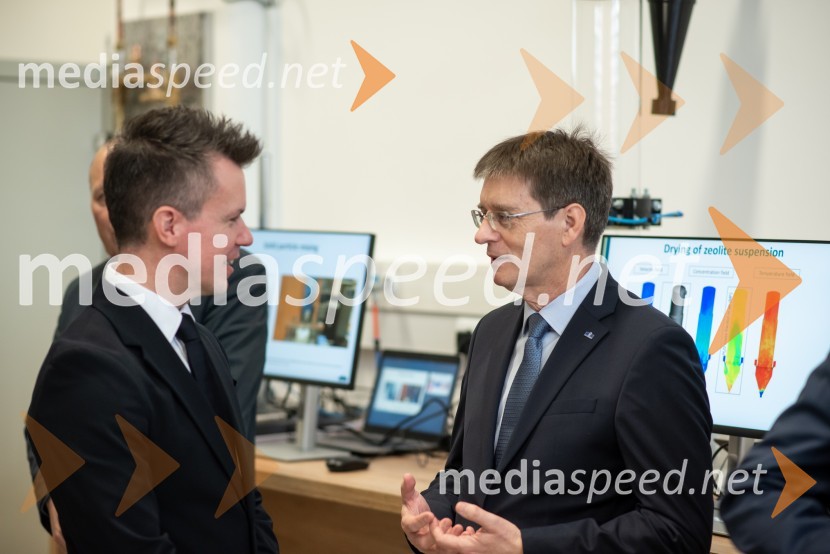 prof. dr. Matej Vesenjak, dekan, Fakulteta za strojništvo UM; prof. dr. Zdravko Kačič, rektor Univerze v MariboruSlovesna otvoritev prenovljenega laboratorija Pomurski laboratorij