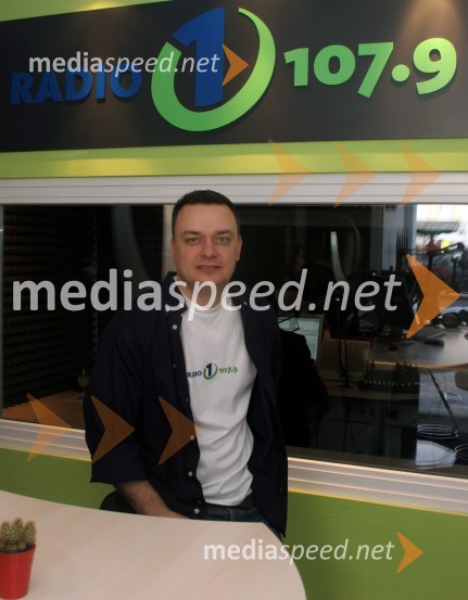 Sašo Papp, programski direktor radijske mreže Infonet ter moderator na Radiu 1Radio 1, otvoritev nove radijske postaje