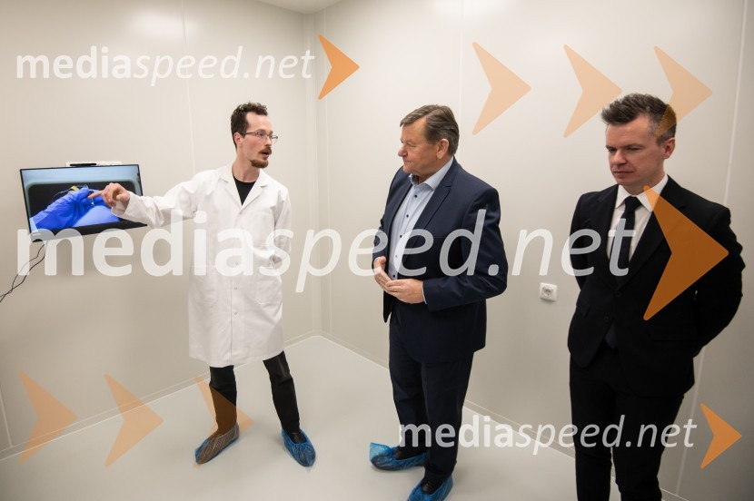  ... ; dr. Aleksander Jevšek, minister za kohezijo in regionalni razvoj; prof. dr. Matej Vesenjak, dekan, Fakulteta za strojništvo UMSlovesna otvoritev prenovljenega laboratorija Pomurski laboratorij