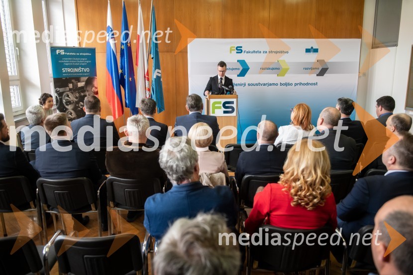 prof. dr. Matej Vesenjak, dekan, Fakulteta za strojništvo UMSlovesna otvoritev prenovljenega laboratorija Pomurski laboratorij