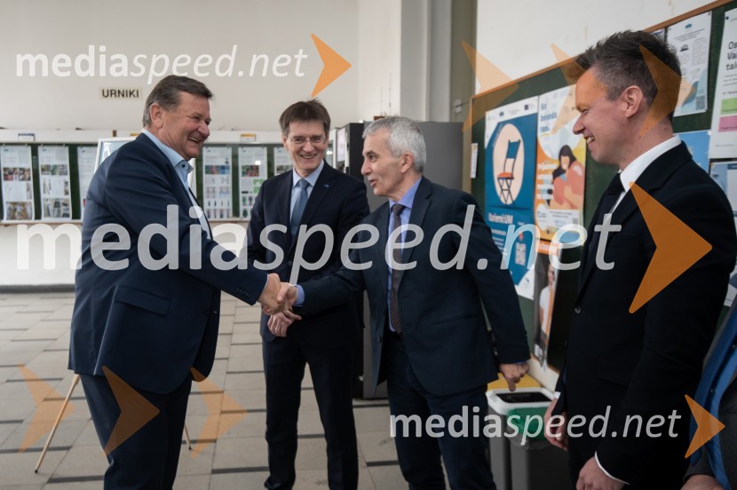 dr. Aleksander Jevšek, minister za kohezijo in regionalni razvoj; prof. dr. Zdravko Kačič, rektor Univerze v Mariboru; prof. dr. Bojan Dolšak,  prorektor za razvoj kakovosti in razvojne projekte, UM; prof. dr. Matej Vesenjak, dekan, Fakulteta za strojništvo UMSlovesna otvoritev prenovljenega laboratorija Pomurski laboratorij