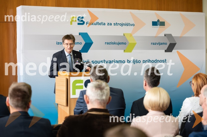 prof. dr. Zdravko Kačič, rektor Univerze v MariboruSlovesna otvoritev prenovljenega laboratorija Pomurski laboratorij