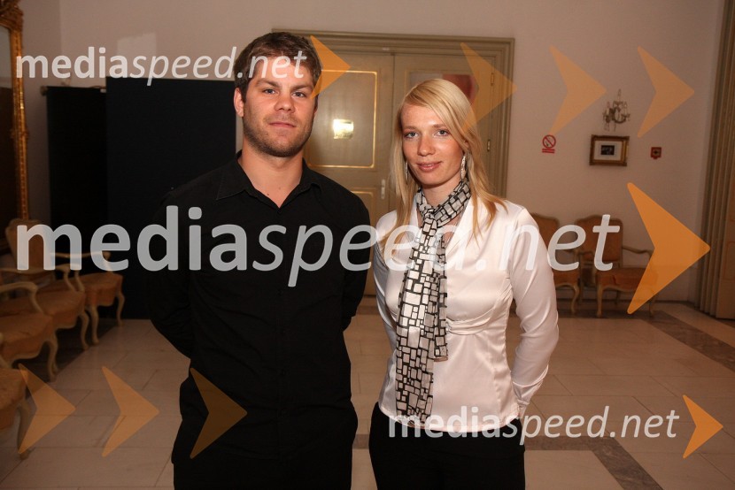 David Lootvoet, solo harfist Pariške nacionalne opere in Ana Šinkovec, pianistka ter organizacijski vodja SavitreDeveti abonmajski koncert cikla Savitra: David Lootvoet, harfist