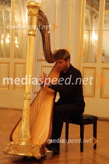 David Lootvoet, solo harfist Pariške nacionalne opereDeveti abonmajski koncert cikla Savitra: David Lootvoet, harfist