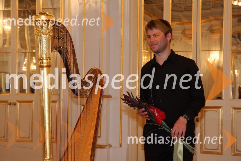 David Lootvoet, solo harfist Pariške nacionalne opereDeveti abonmajski koncert cikla Savitra: David Lootvoet, harfist