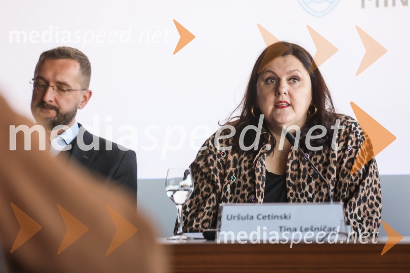  Uršula Cetinski, generalna direktorica, Cankarjev domPredstavitev vrhuncev spomladanskega dela sezone 2023/24 Cankarjevega doma, novinarska konferenca