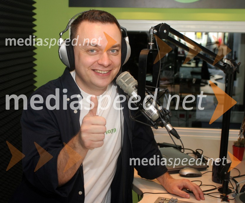 Sašo Papp, programski direktor radijske mreže Infonet ter moderator na Radiu 1Radio 1, otvoritev nove radijske postaje