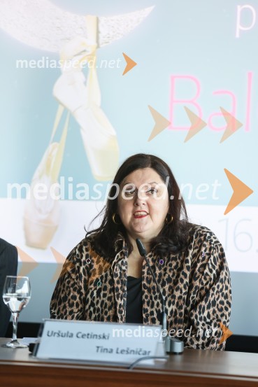  Uršula Cetinski, generalna direktorica, Cankarjev domPredstavitev vrhuncev spomladanskega dela sezone 2023/24 Cankarjevega doma, novinarska konferenca