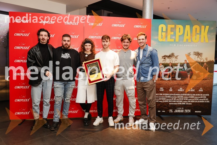  Robert Kladnik, igralec;  Jan Gerl Korenč, igralec;  Pia Skvarča, igralka;  Žiga Kukovič, režiser;  Maks Dakskobler, igralec;  Tine Ugrin, igralecPodelitev Zlate role filmu Gepack