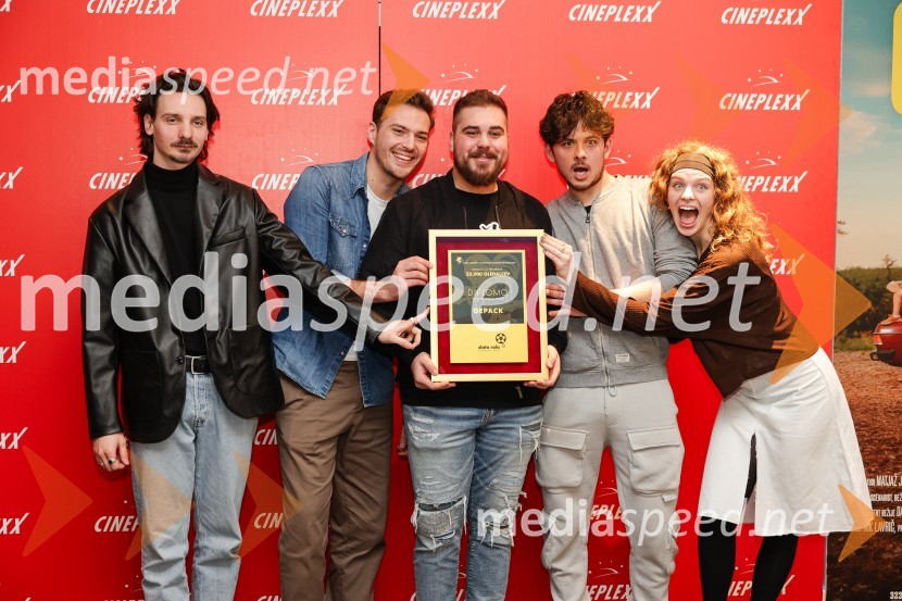  Robert Kladnik, igralec;  Tine Ugrin, igralec;  Jan Gerl Korenč, igralec;  Maks Dakskobler, igralec;  Pia Skvarča, igralkaPodelitev Zlate role filmu Gepack