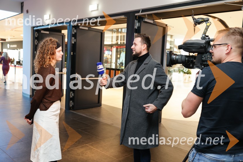  Pia Skvarča, igralka;  Alen Podlesnik, moderator, novinar POP TVPodelitev Zlate role filmu Gepack