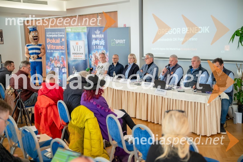  Dean Windisch, vodja glasbene založbe Menart Records;  Luka Vrančič, Turizem Kranjska Gora;  Henrika Zupan, županja, Kranjska Gora;  Matjaž Han, minister za gospodarstvo, turizem in šport;  Gregor Benedik, predsednik organizacijskega komiteja Pokala Vitranc;  Srečko Medven, generalni sekretar pokala Vitranc;  ... VIP dogodek pred Pokalom Vitranc 2024