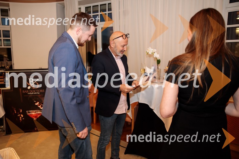  ... ;  Franci Novak, Antikvitete Novak d.o.oSrečanje Alumni kluba Fundacije Parus