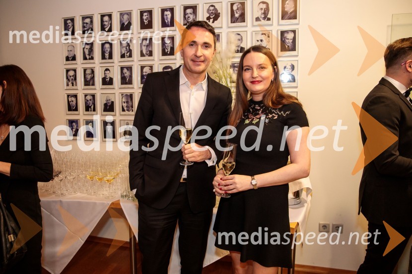  Gregor  Jamnik, direktor hotela Slon;  Maruša Senica, Odvetniška pisarna Senica & partnerji, d.o.oSrečanje Alumni kluba Fundacije Parus