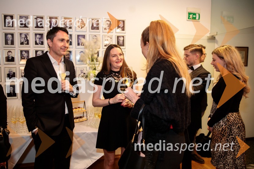  Gregor  Jamnik, direktor hotela Slon;  Maruša Senica, Odvetniška pisarna Senica & partnerji, d.o.oSrečanje Alumni kluba Fundacije Parus