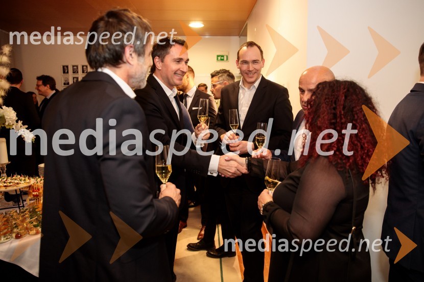  Gregor  Jamnik, direktor hotela Slon;  Rasto Oderlap, direktor, podjetje Autocommerce d.o.o.Srečanje Alumni kluba Fundacije Parus