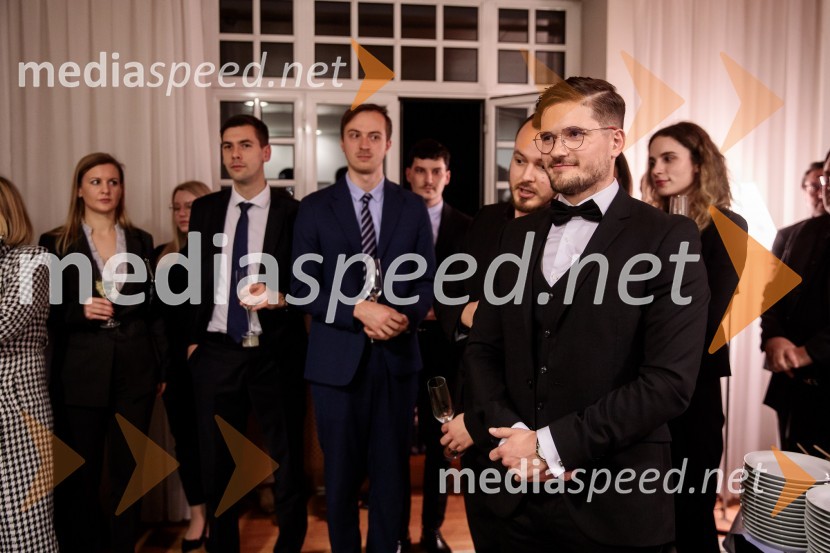  Matija Urankar, Odvetniška pisarna Senica & partnerji, d.o.oSrečanje Alumni kluba Fundacije Parus