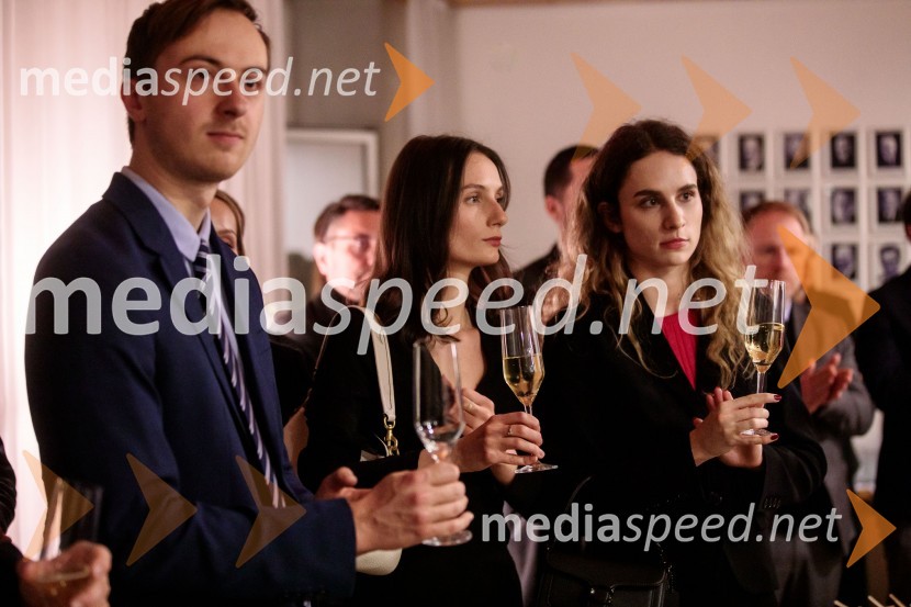  ... ;  ... ;  Nina Pollak, Odvetniška pisarna Senica & partnerji, d.o.o.Srečanje Alumni kluba Fundacije Parus