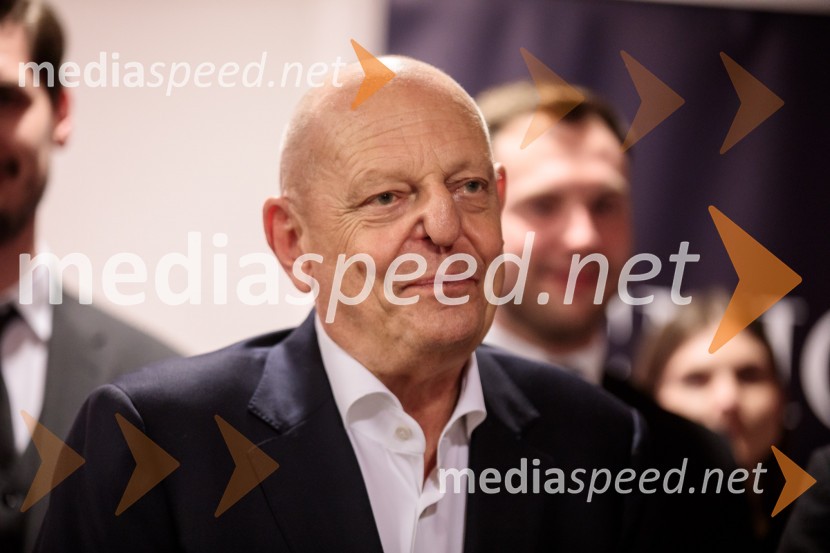  Miro Senica, odvetnikSrečanje Alumni kluba Fundacije Parus