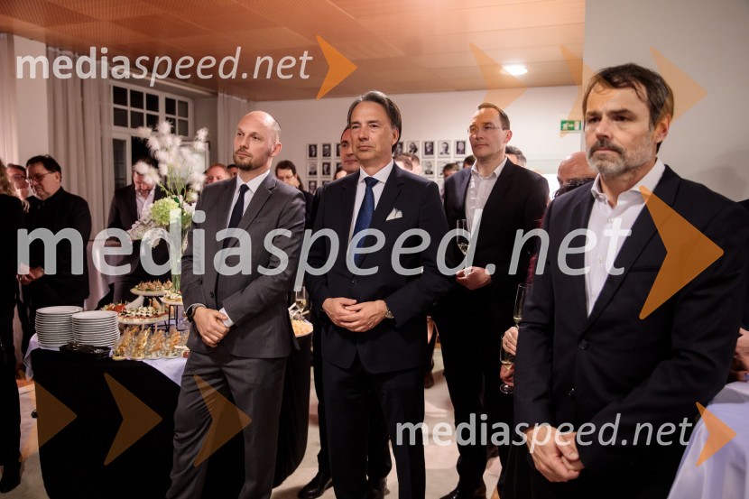 prof. dr.  Saša Zagorc, dekan Pravne fakultete Univerze v Ljubljani;  Tomislav Čizmić, predsednik poslovodstva družbe, Telemach Slovenija d.o.o.Srečanje Alumni kluba Fundacije Parus