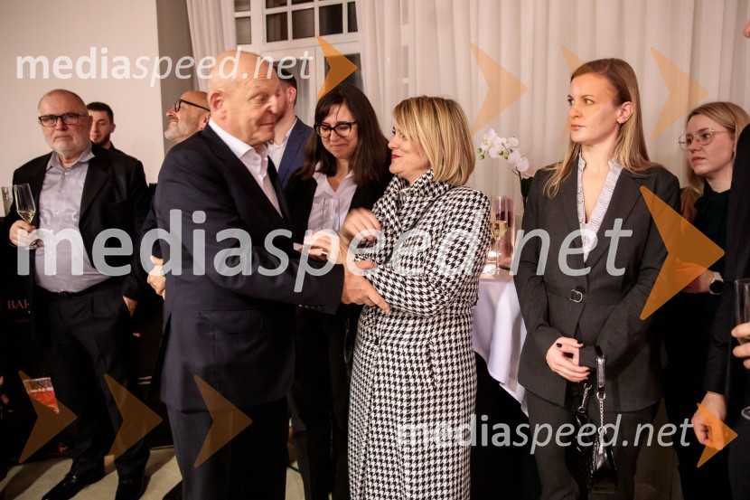  Miro Senica, odvetnik;  Manca Majeršič Sevšek, dramaturginjaSrečanje Alumni kluba Fundacije Parus