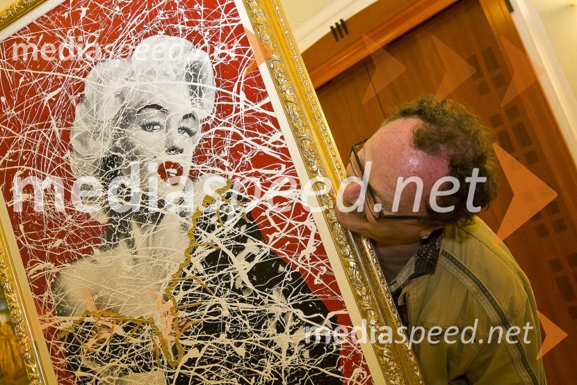 Tomaž Domicelj, pevecThe Art of Luxury, from Gustav Klimt to Marilyn Monroe, otvoritev razstave Daniele Ermes Donde