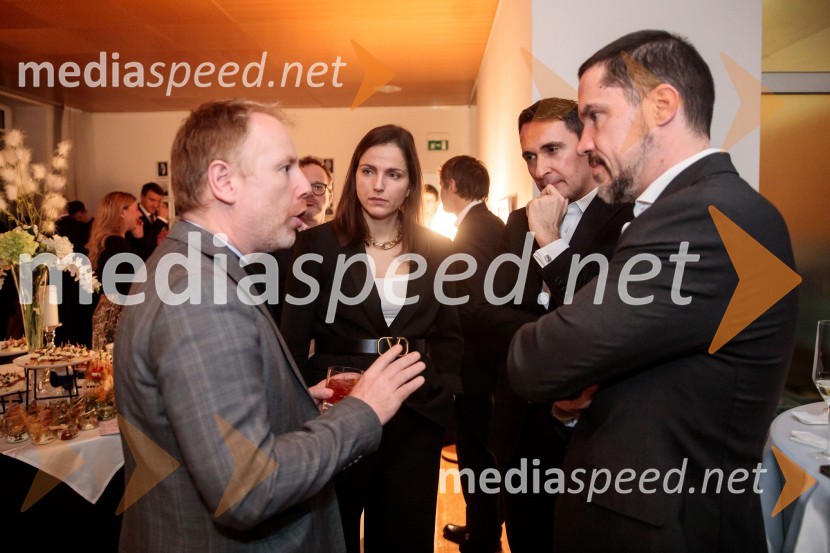  Uroš Čop, direktor in partner, Odvetniška pisarna Senica & partnerji;  ... ;  ... ;  Uroš Petohleb, direktor, Evropski center za reševanje sporovSrečanje Alumni kluba Fundacije Parus