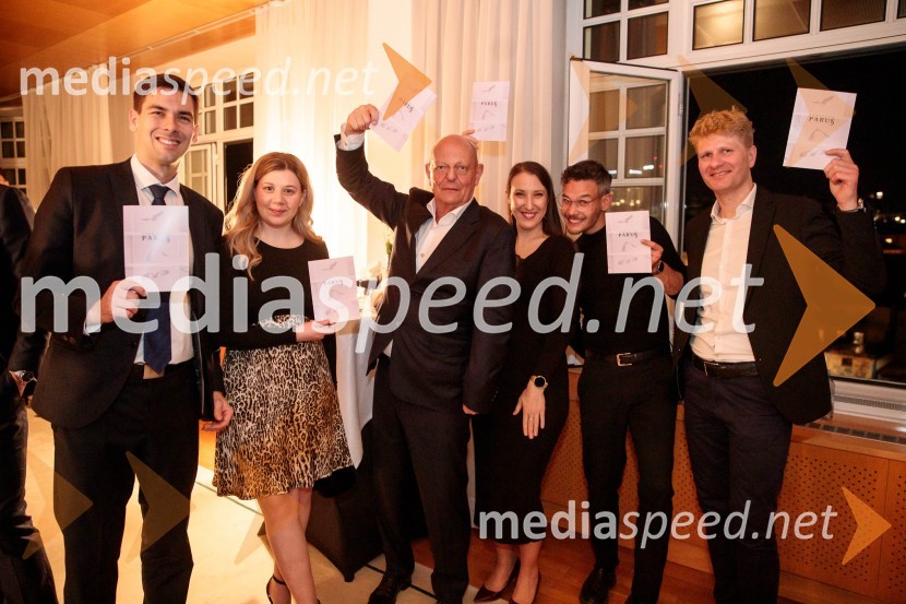  Jernej Radež, štipendist Fundacije Parus;  Kaja Deutschbauer, Odvetniška pisarna Senica & partnerji, d.o.o;  Miro Senica, odvetnik;  Sara Mitrović, višja pravna svetovalka, Mercator;  Tilen Zonta, štipendist Fundacije Parus;  ... Srečanje Alumni kluba Fundacije Parus