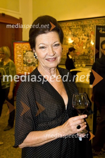 Elza Budau, pevkaThe Art of Luxury, from Gustav Klimt to Marilyn Monroe, otvoritev razstave Daniele Ermes Donde