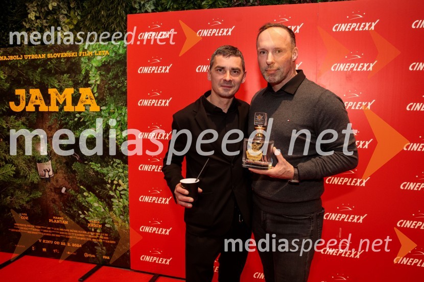 Marko Plantan, igralec;  Robert Sobočan, Heaven & Hell GinPremiera filma Jama v Cineplexx Ljubljana