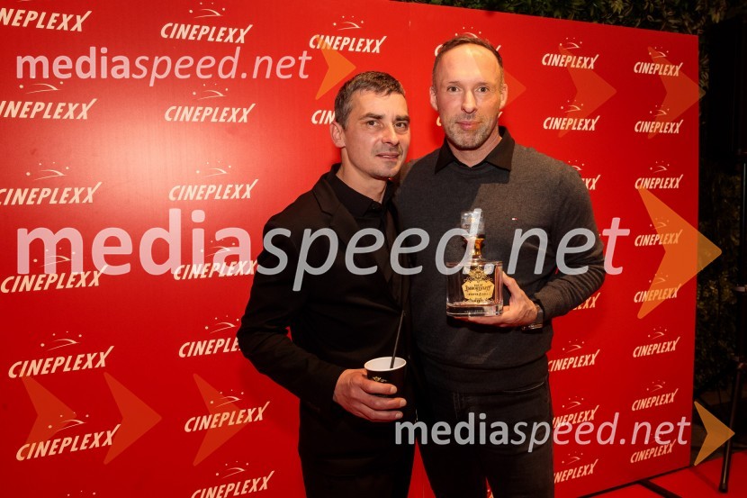  Marko Plantan, igralec;  Robert Sobočan, Heaven & Hell GinPremiera filma Jama v Cineplexx Ljubljana