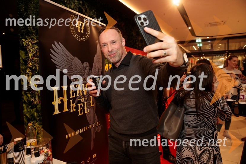  Robert Sobočan, Heaven & Hell GinPremiera filma Jama v Cineplexx Ljubljana