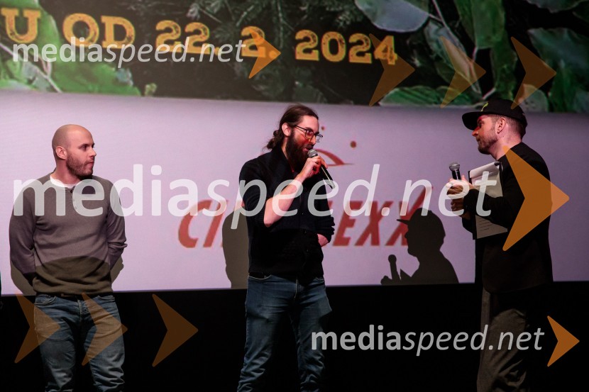  Jan Predan Zvonar, igralec;  ... ;  Klemen Bunderla, radijski voditelj, radio AktualPremiera filma Jama v Cineplexx Ljubljana