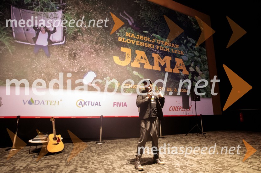  Klemen Bunderla, radijski voditelj, radio AktualPremiera filma Jama v Cineplexx Ljubljana