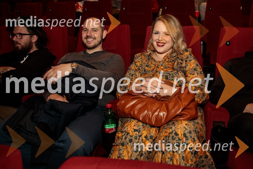  Matic Vrhovec;  Tamara Goričanec, pevka, skupina Leni KravacPremiera filma Jama v Cineplexx Ljubljana
