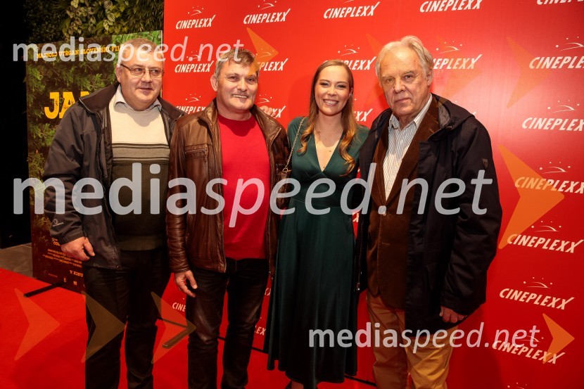  ... ;  ... ;  Lea Cok, igralka;  ... Premiera filma Jama v Cineplexx Ljubljana