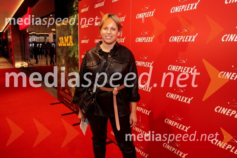 Manja Stević, voditeljica, Jutro na PlanetuPremiera filma Jama v Cineplexx Ljubljana