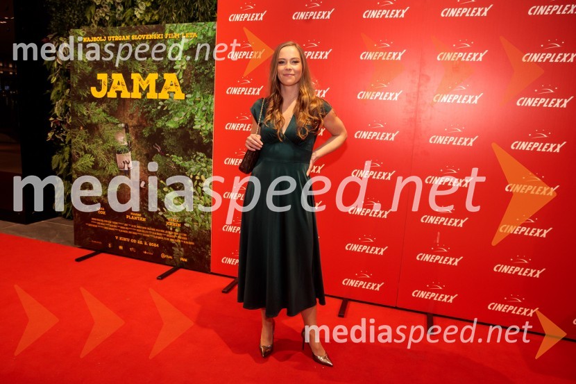  Lea Cok, igralkaPremiera filma Jama v Cineplexx Ljubljana