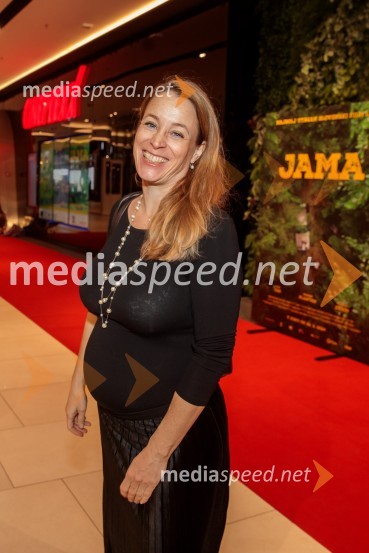  Ula Ukmar, PR festivalaPremiera filma Jama v Cineplexx Ljubljana